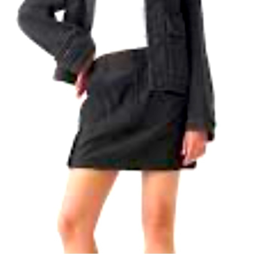 Gap Basic Black Mini Skirt W/ Split - image 1